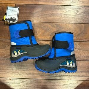 ICICLES Light-Up Winter Blue/Black Boots Baby Sz 9
